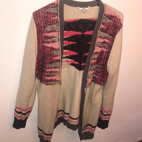 BKE cardigan sweater - Picture 2 of 8